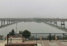 Grand Tea Road by journalism student Sara Hameed