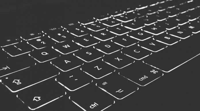 Incoming students get online welcome