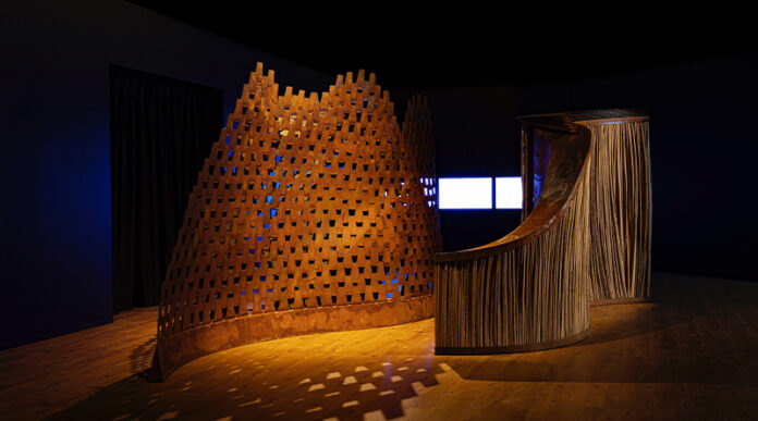 20230420-capturing-the-emirati-story-how-azza-alqubaisi-infuses-heritage-into-art-and-design-02