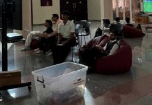 VR Game Fest Immerses AUS Students