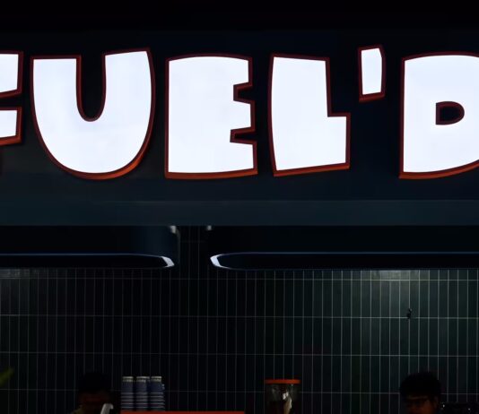 New Healthy Dining Spot Opens at AUS